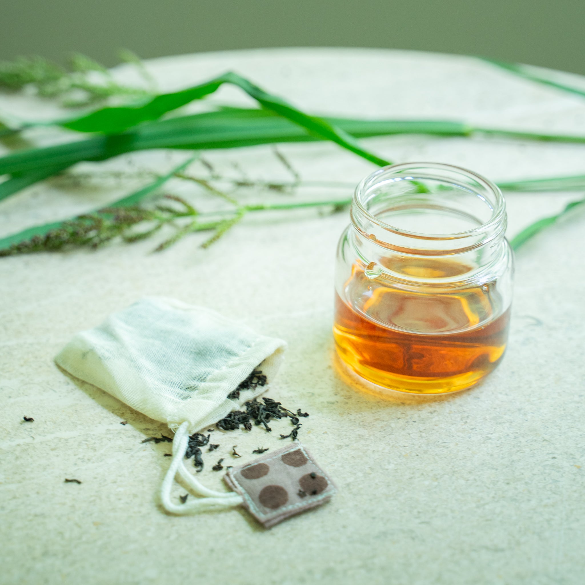 Modern teaware collection for premium brewing experience with Zaica teas